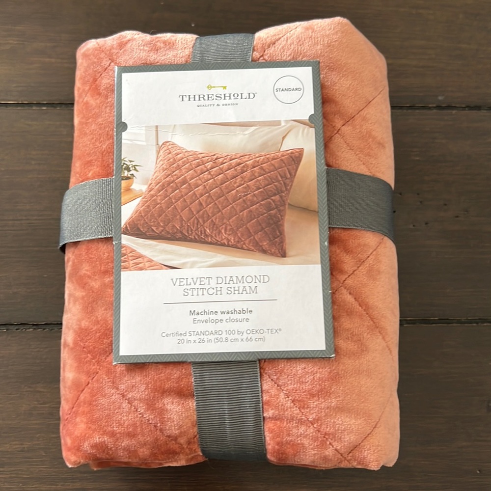 NWT Threshold Velvet Diamond Stitch Sham in Bronze - 1 Sham